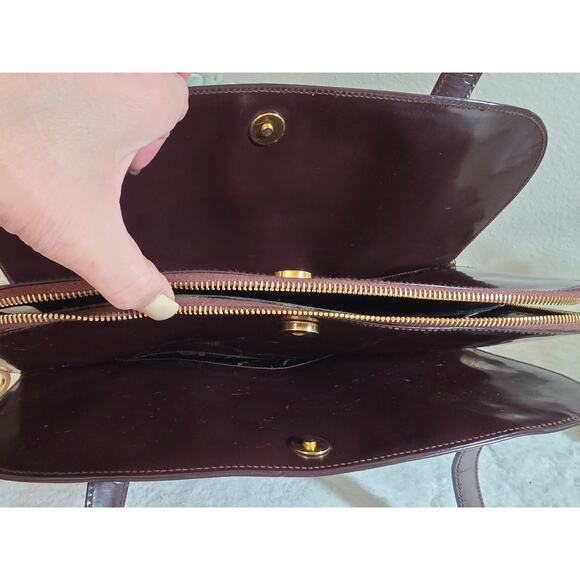 Salvatore Faragamo Shoulder Bag Brown Enamel Leather Tote - Picture 13 of 16